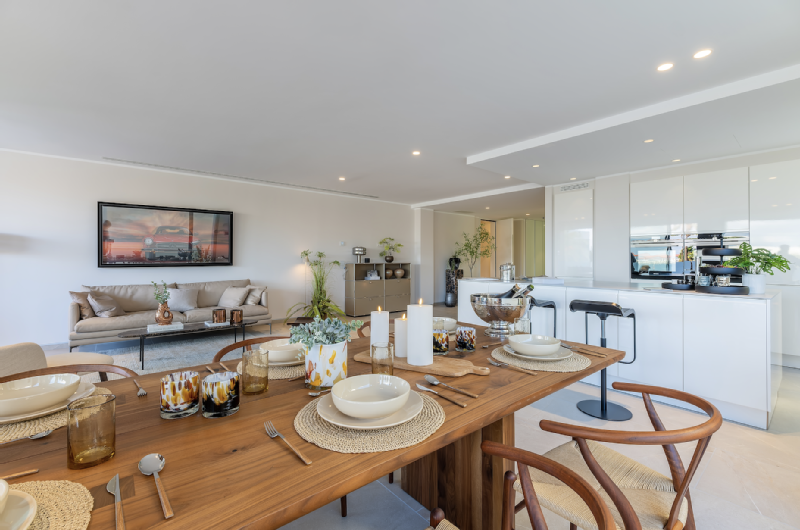 New build sea view apartment in Palma