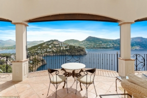 Villa with spectacular sea views in Puerto Andratx