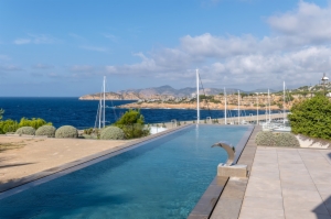 Villa in erster Meereslinie in Port Adriano