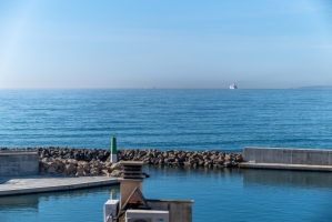Moderner Neubau am Meer in Portixol - Molinar
